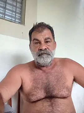 Peludo173317 Adlı Modelin Web Kamerası Şovu
