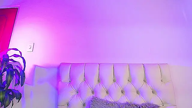 foxxy_Angel Webcam Show