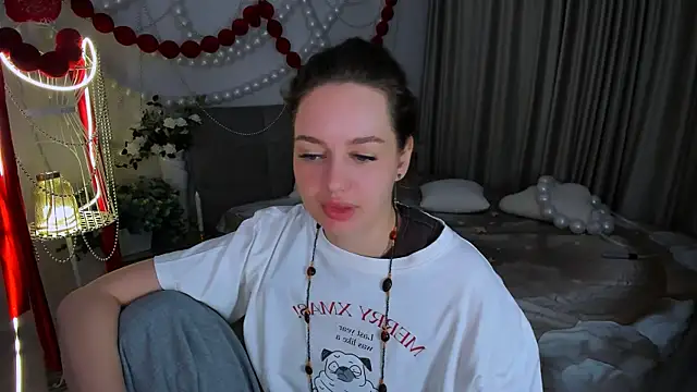 MiracleCurly's Live XXX Chat