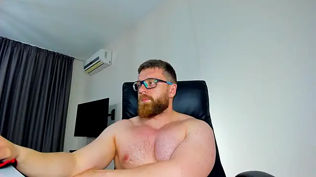Show modela Findom_guy na web-kameri