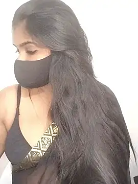 Czat XXX na żywo – Tamil_Azhaghi