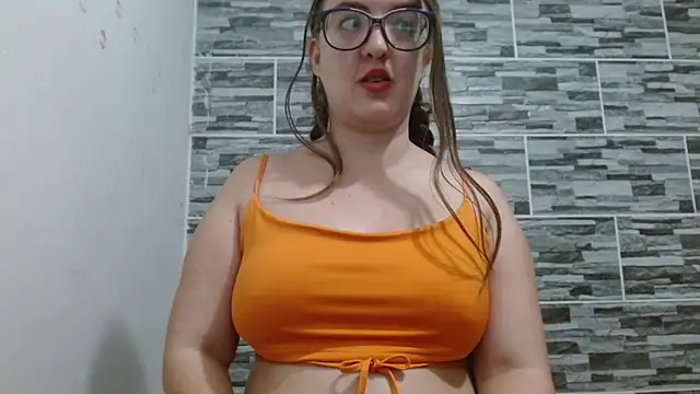 Chatroom XXX en direct de Venus_Santana