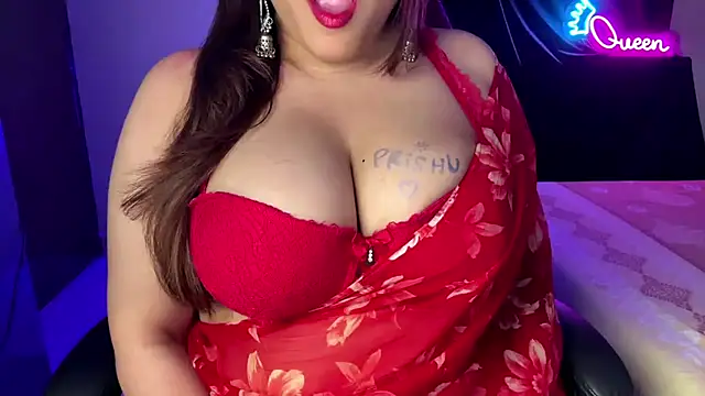 دردشة Queen_alisha الجنسية المباشرة