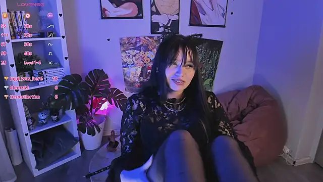 Онлайн чат XXX Tomie_Kawakami