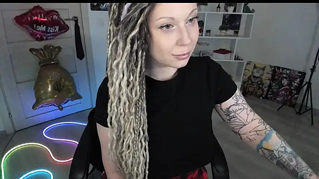 دردشة HoneySallyMoore الجنسية المباشرة