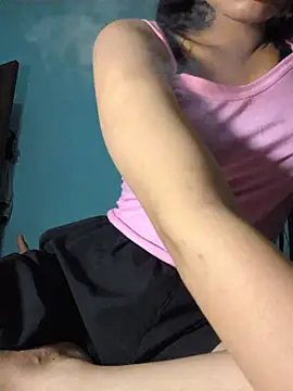 alexa7k7 Pertunjukan Webcam