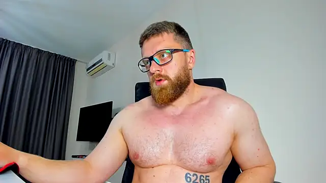 XXX chat uživo modela Findom_guy
