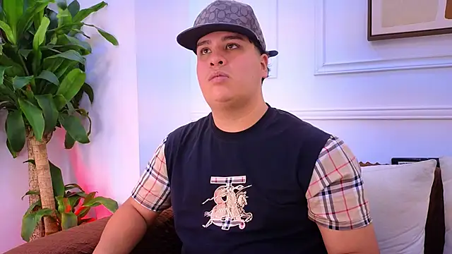 Naim_Bennetsex's Live XXX Chat