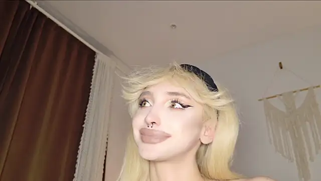 Živý XXX chat _rose_monarch_