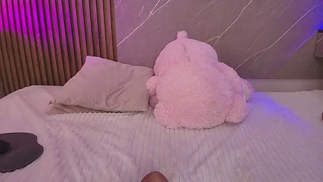 Chat +18 de biancaa_18 ao vivo
