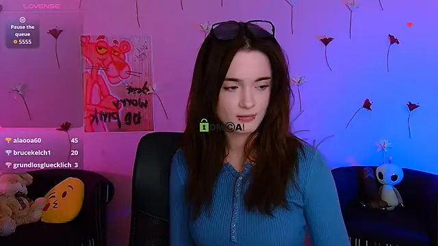 liana_kisses' Live XXX Chat