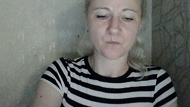 Katerina-Kissa 在線直播表演