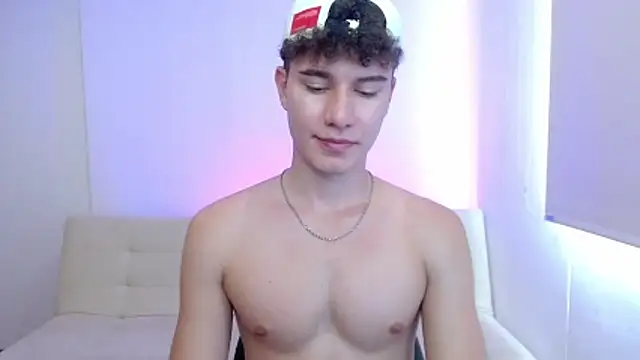 adrian_morelly Live XXX-Chat