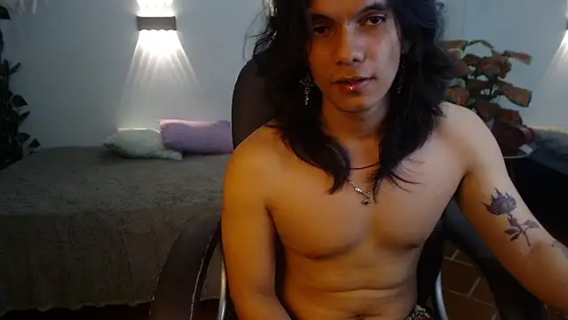 crow_john live XXX chat