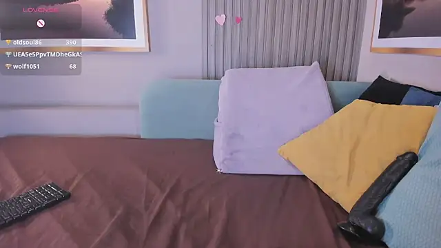 Karlie_moore_'s Webcam Show