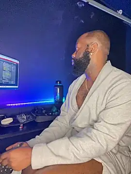 BBCNutKing Show in webcam