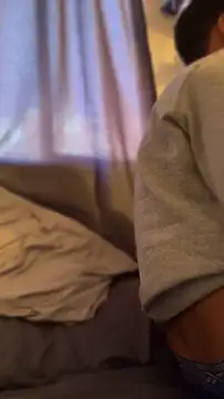 Ugh_Manux Webcam show