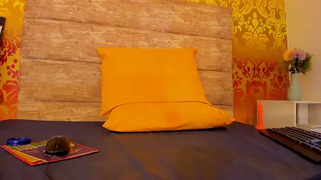 عرض كام Lux_Royse