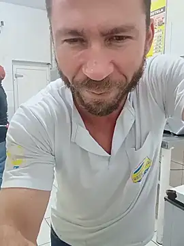 RobertoLuiz84 现场XXX聊天
