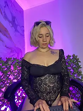 noah_ec Live XXX Chat