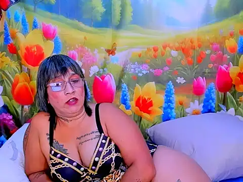 دردشة indianroxy الجنسية المباشرة