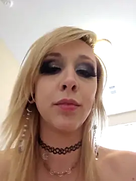 Онлайн чат XXX AmethystFoxx