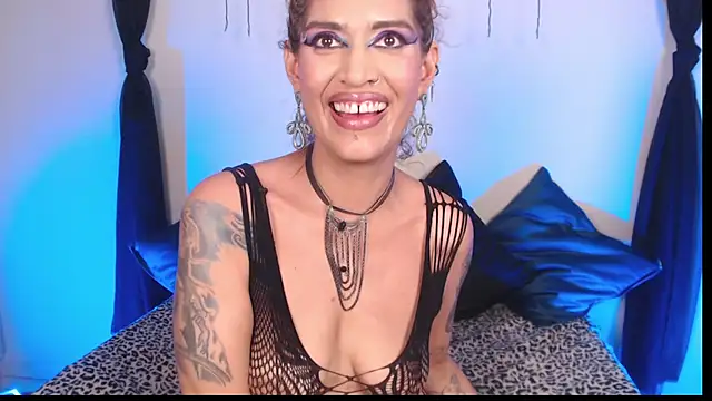 Agatha_Tenebris' Live XXX Chat