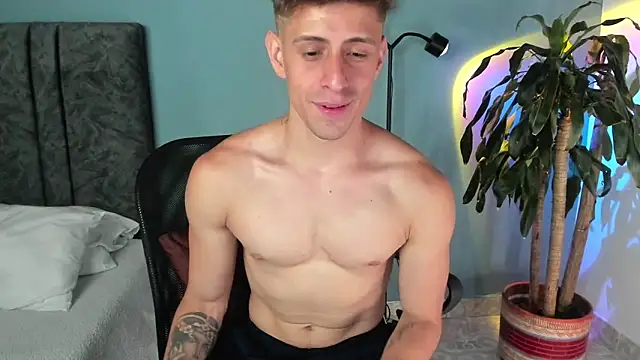 Jasper__jones webkamerás műsora