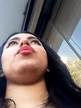 Naomy_Gomez_'s Live XXX Chat