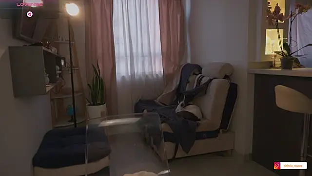 valeria_rosses 라이브 XXX 채팅