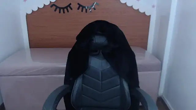 zedin02_a Live XXX Chat