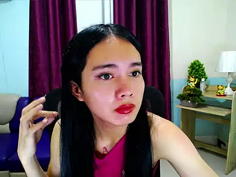 Вебкам-шоу devine_goddess