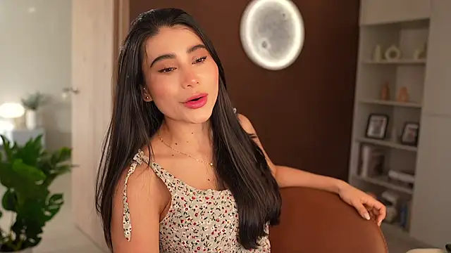 Chat +18 de Abieowen4 ao vivo