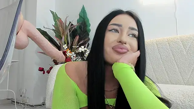 EmeraldKatt Webcam show