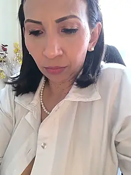 Mrsvictoriaaa live XXX chat