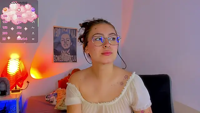 Chatroom XXX en direct de MarieTaylor_
