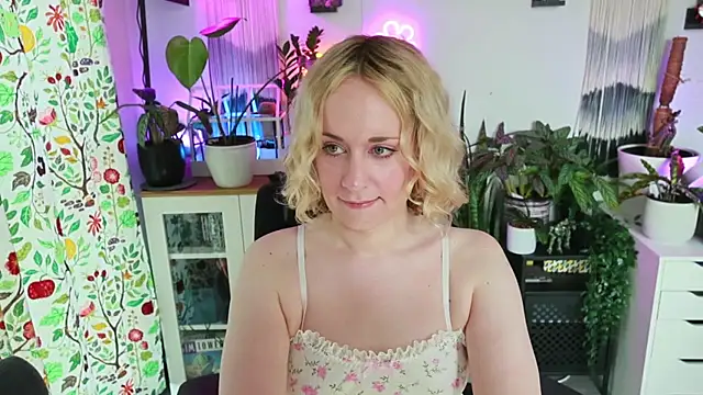 xzoeyryanx 网络视讯表演