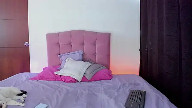 Živý XXX chat MarieLatex