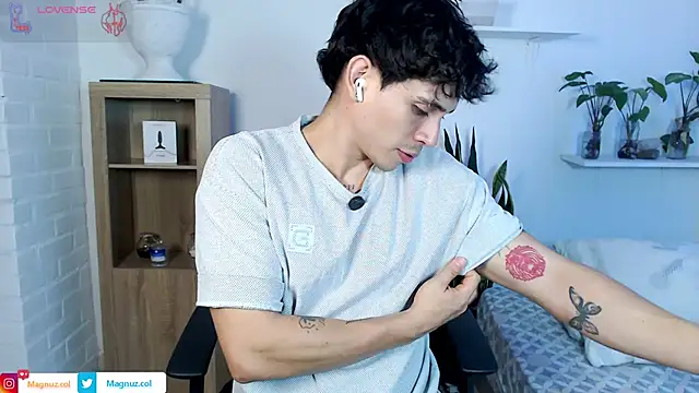 Magnuz_Col Chat XXX live