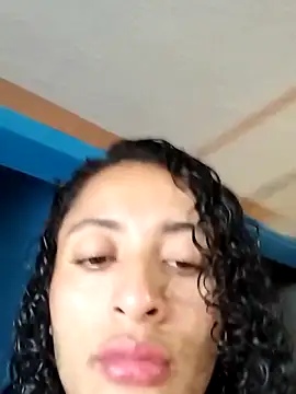 Pertunjukan Kamera Web Churitos69