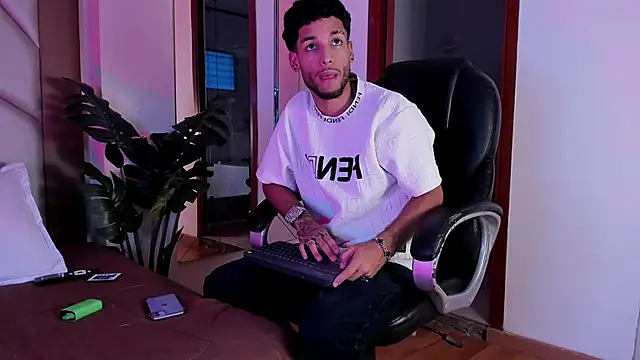 Živý XXX chat Thiagoferreti