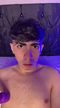 michaell_twinkk's Webcam Show