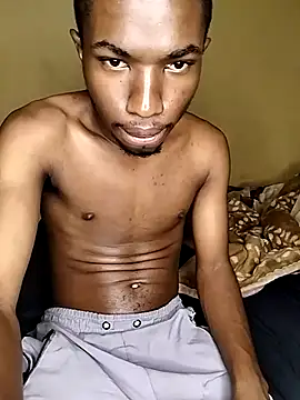 Breezyvikky webcam show
