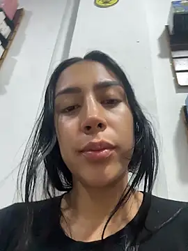 pregnant_sofii18 Adlı Modelin Web Kamerası Şovu