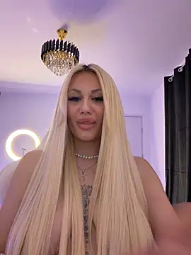 AlmaBby Live XXX-Chat