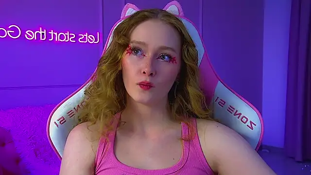 AgataFoxley Chat XXX in diretta