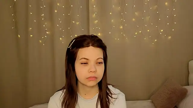DomoniqueRebel élő XXX-chatje