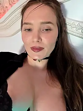 XXX chat uživo modela ForLoveAnd