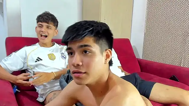 willy_sexxx18 webcam show