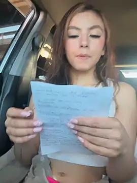 __Nahomy Chat XXX in diretta